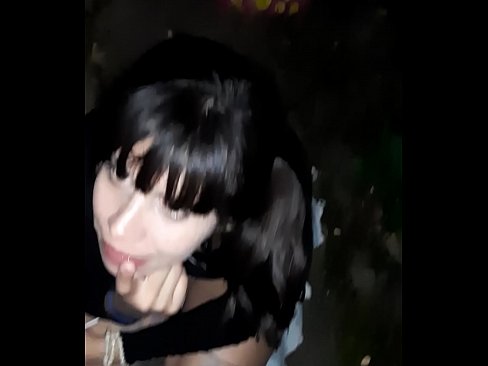 ❤️ 在街上腫脹的陰莖以換取糖果 ☑ 肛色情 在我們 ❌❤